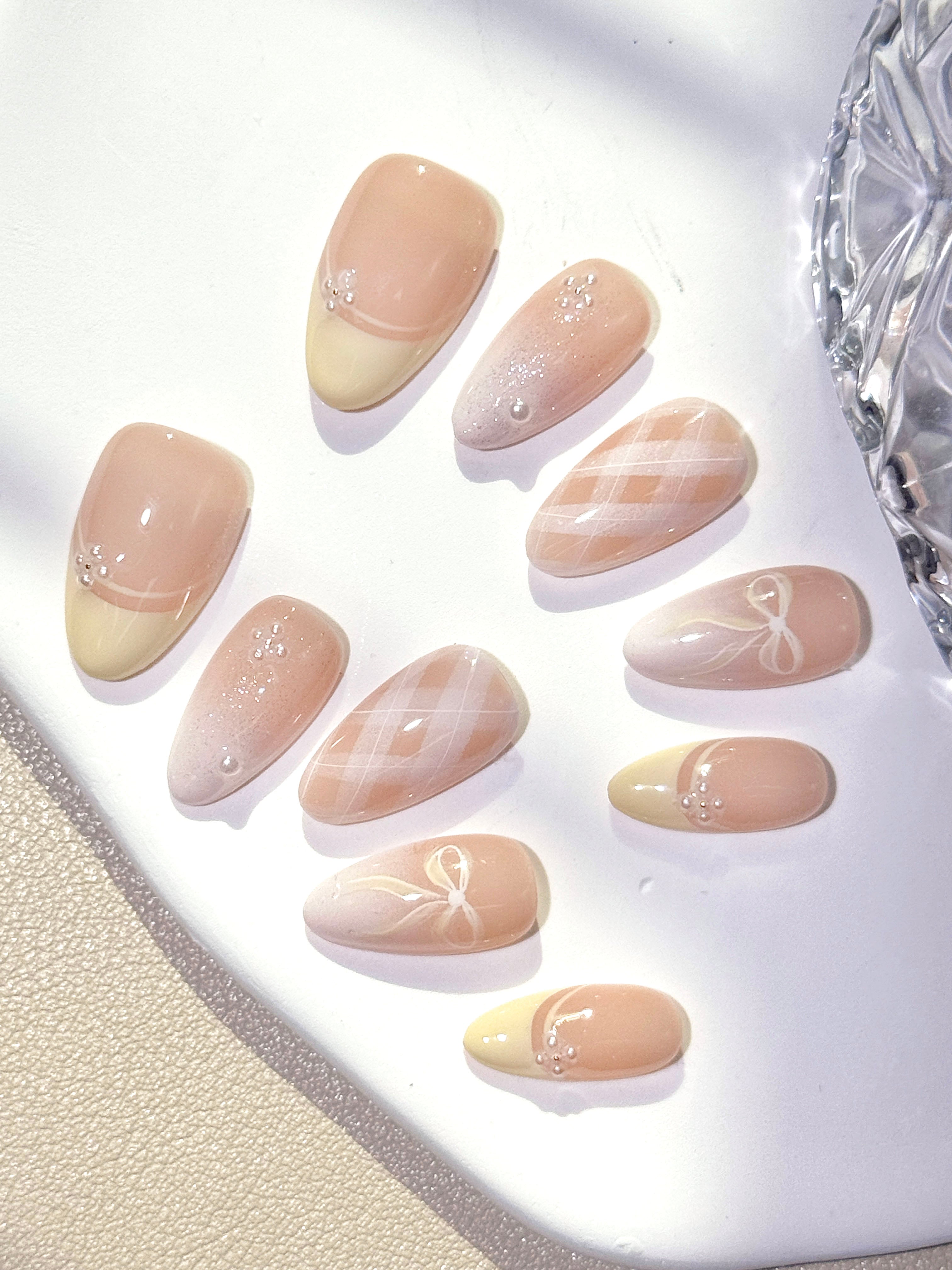 Vanilla Lace ✨🍦🎀