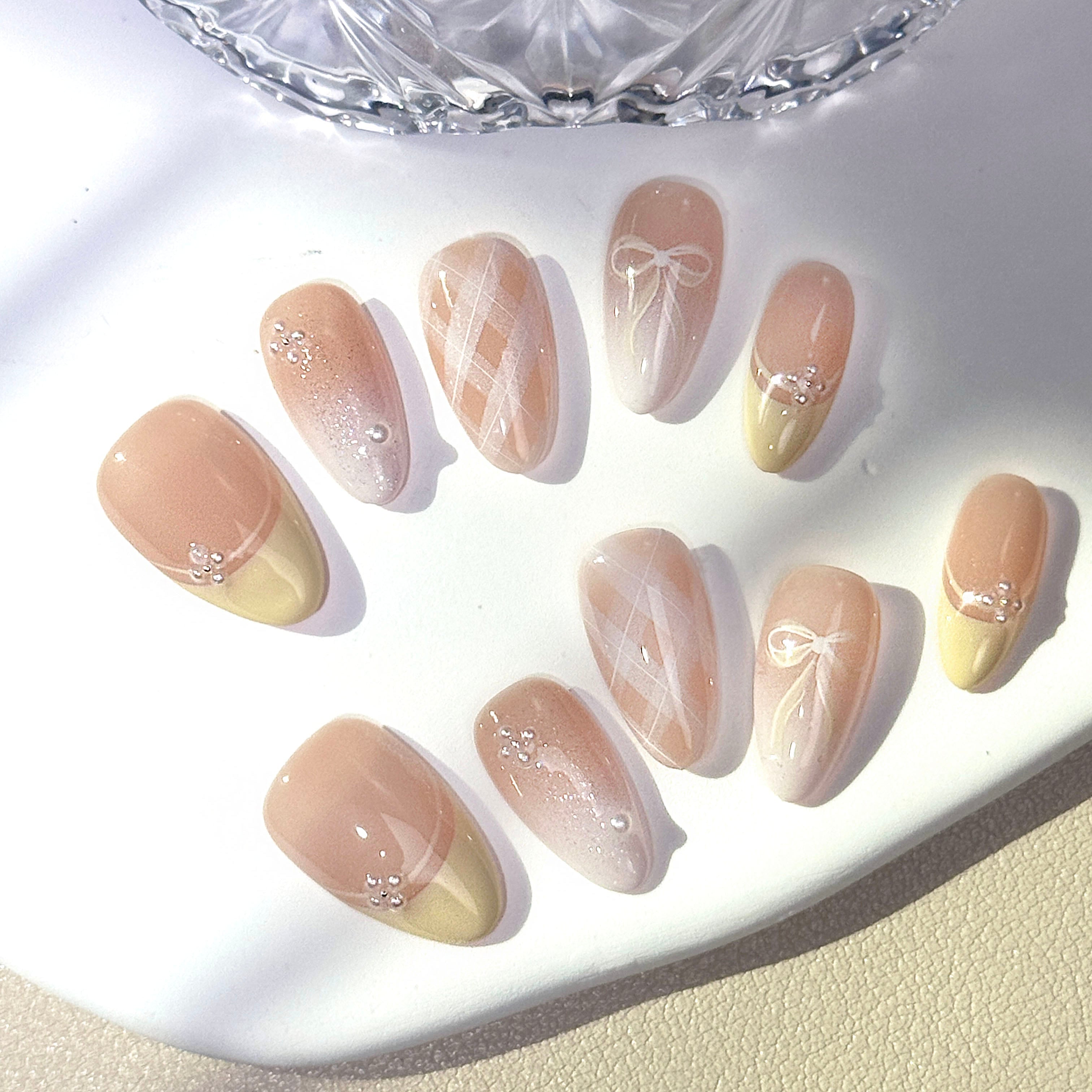 Vanilla Lace ✨🍦🎀