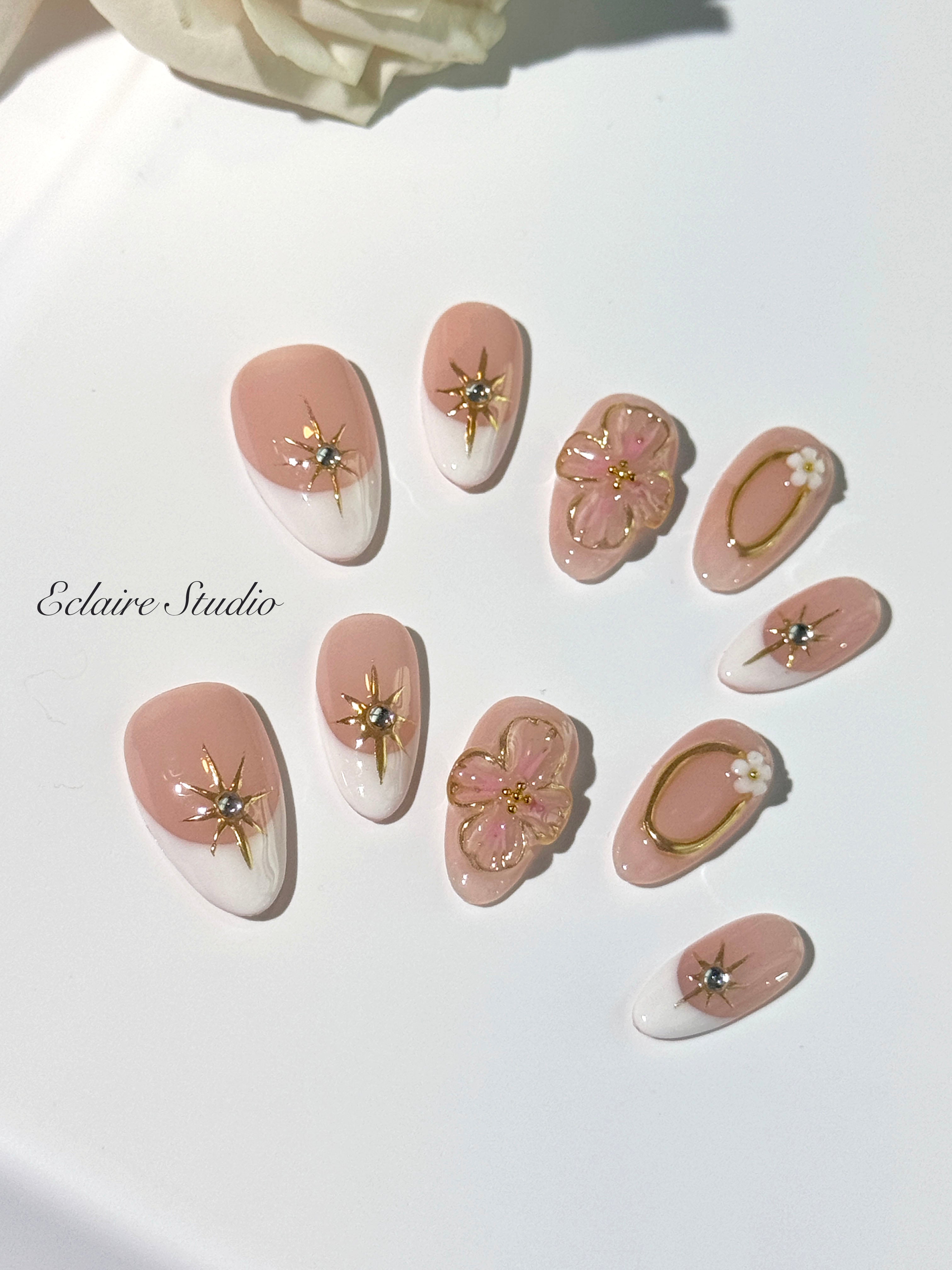 Golden Fleur