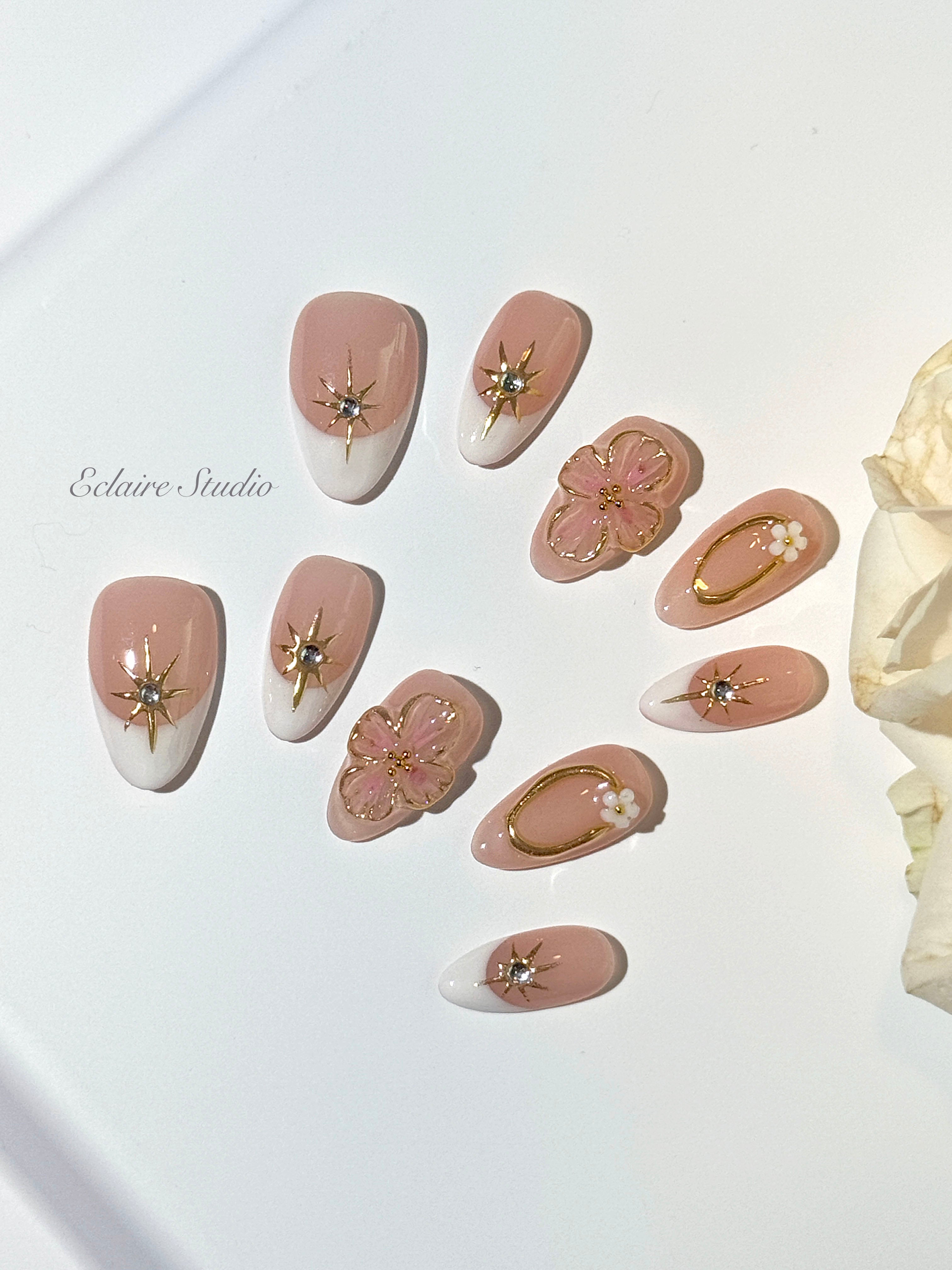 Golden Fleur