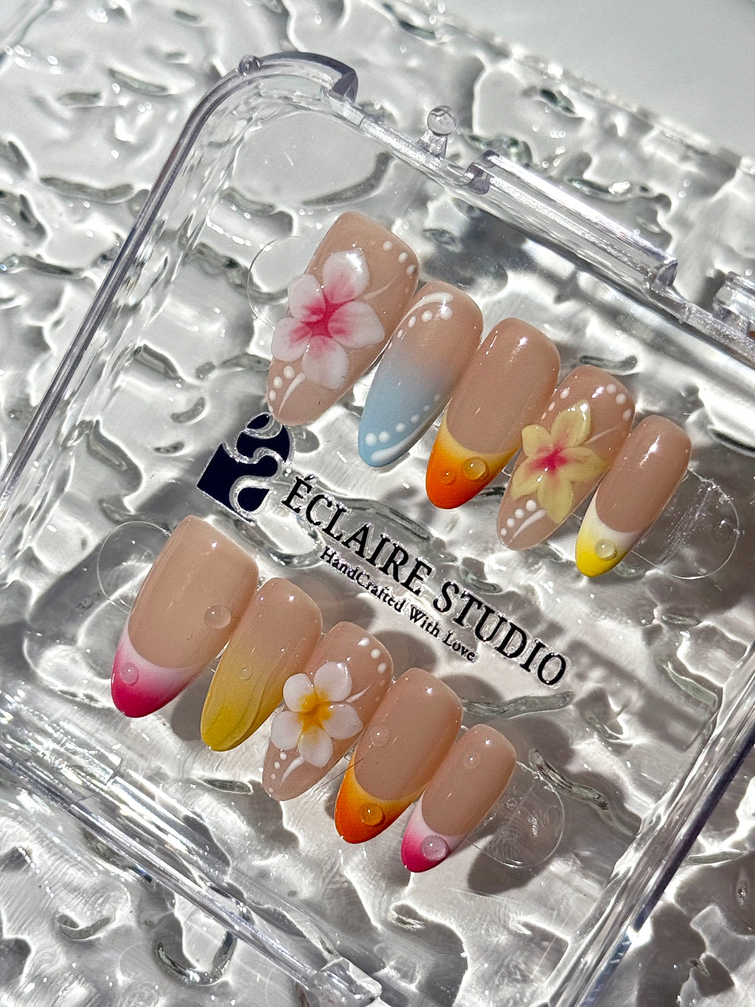 Sunset Splash 🌺🌈🌴