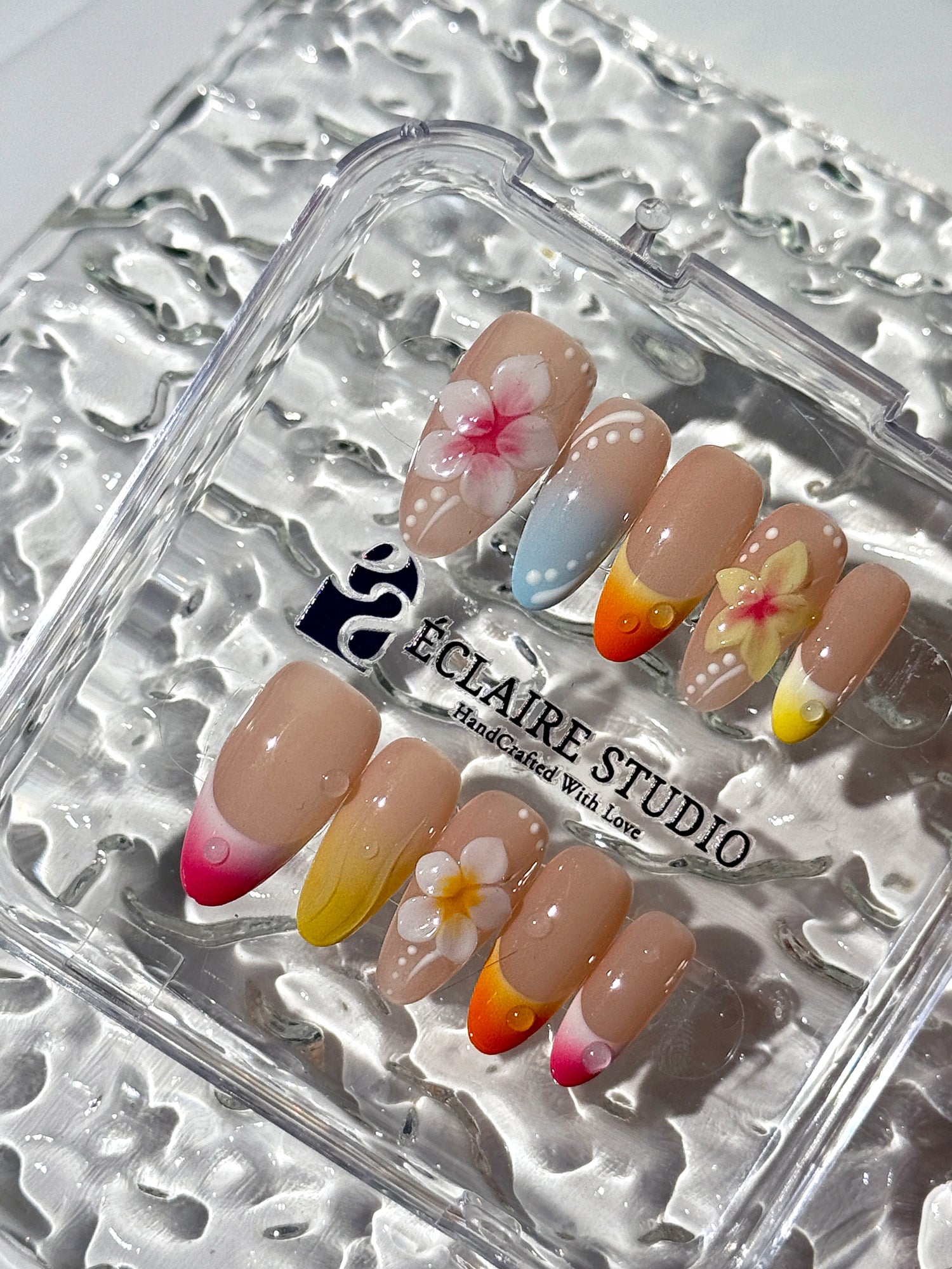 Sunset Splash 🌺🌈🌴