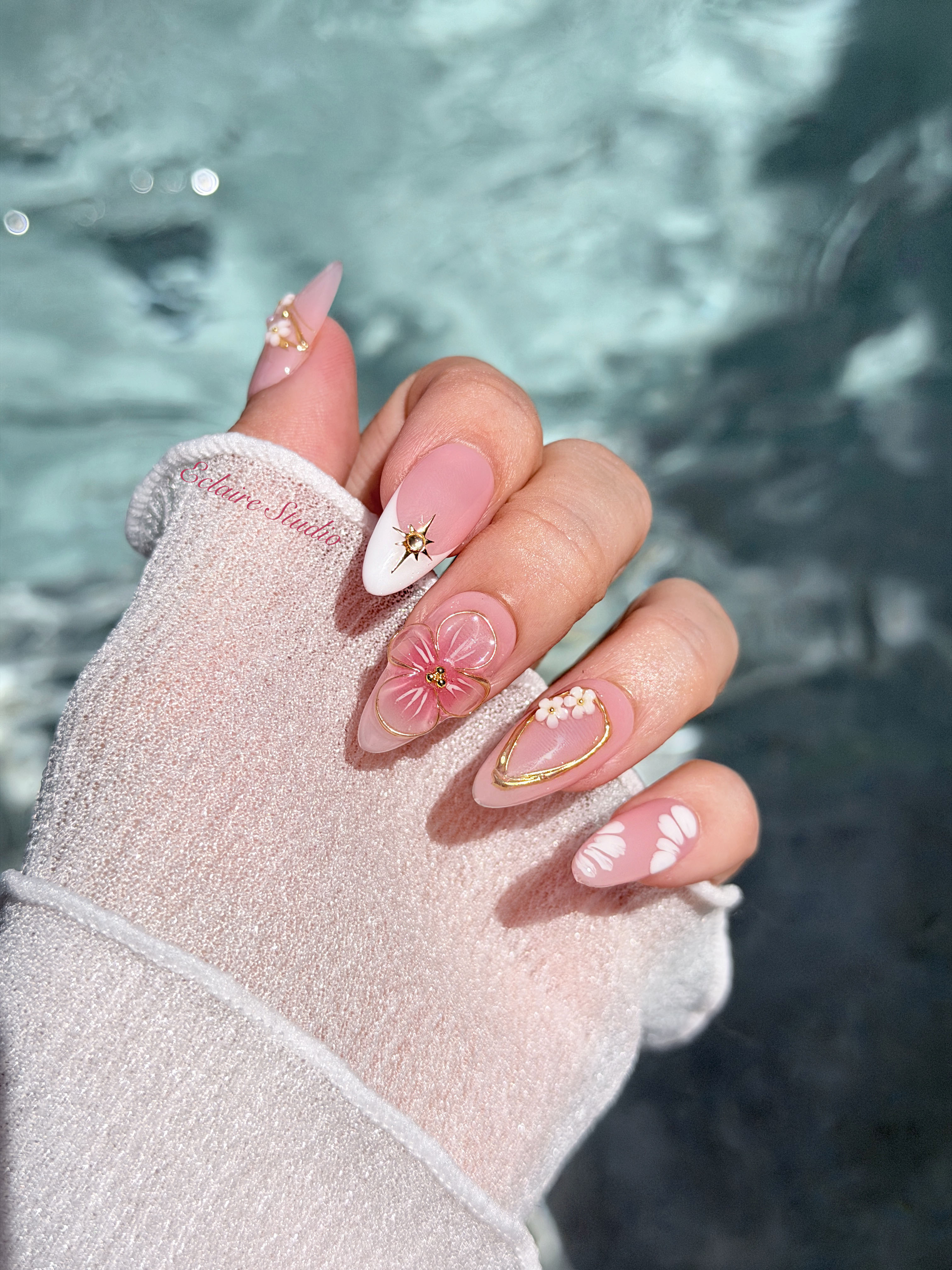 Rose Doré milky pink press-on nails with sculpted gold-traced 3D rose and pearls – Éclaire Studio