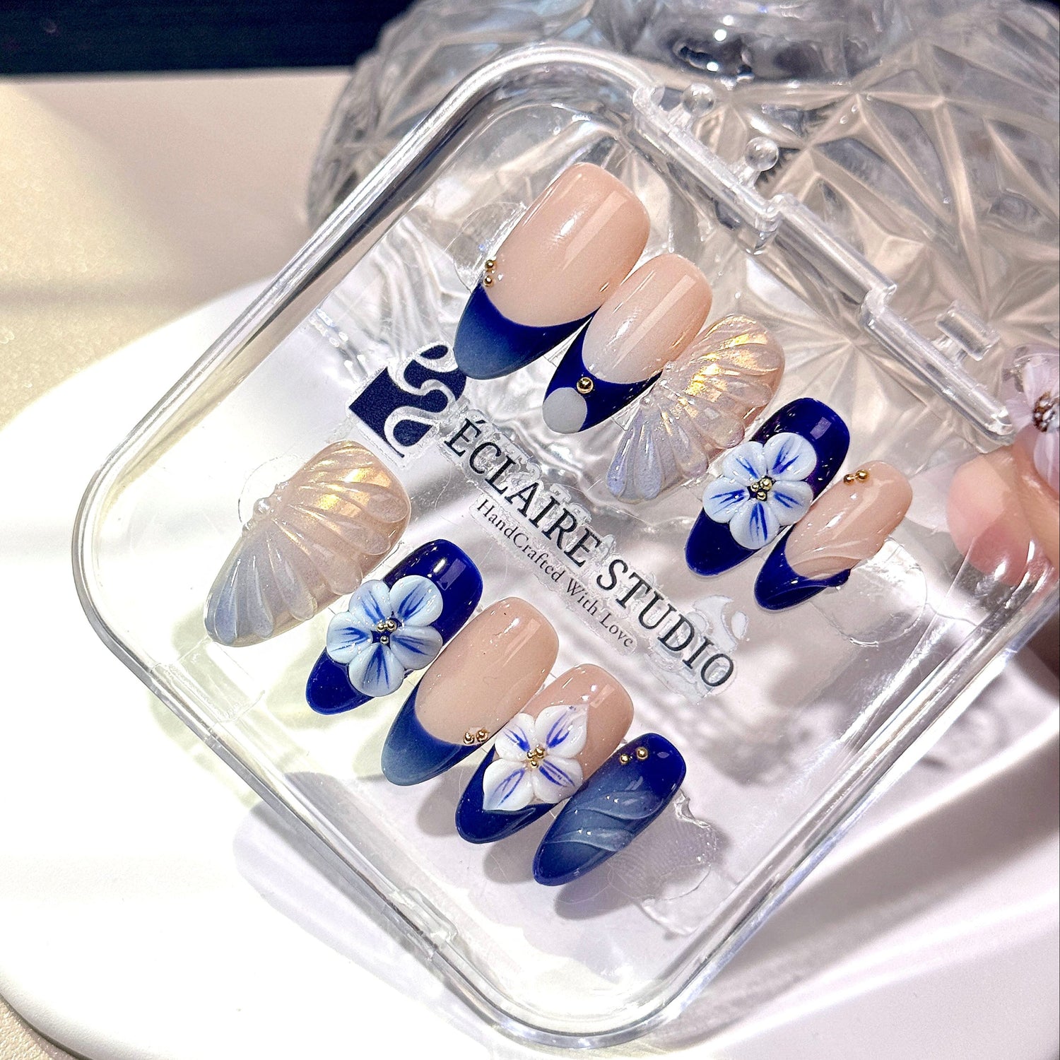 Save $840+ a Year with Eclaire’s Reusable Press-On Nails!