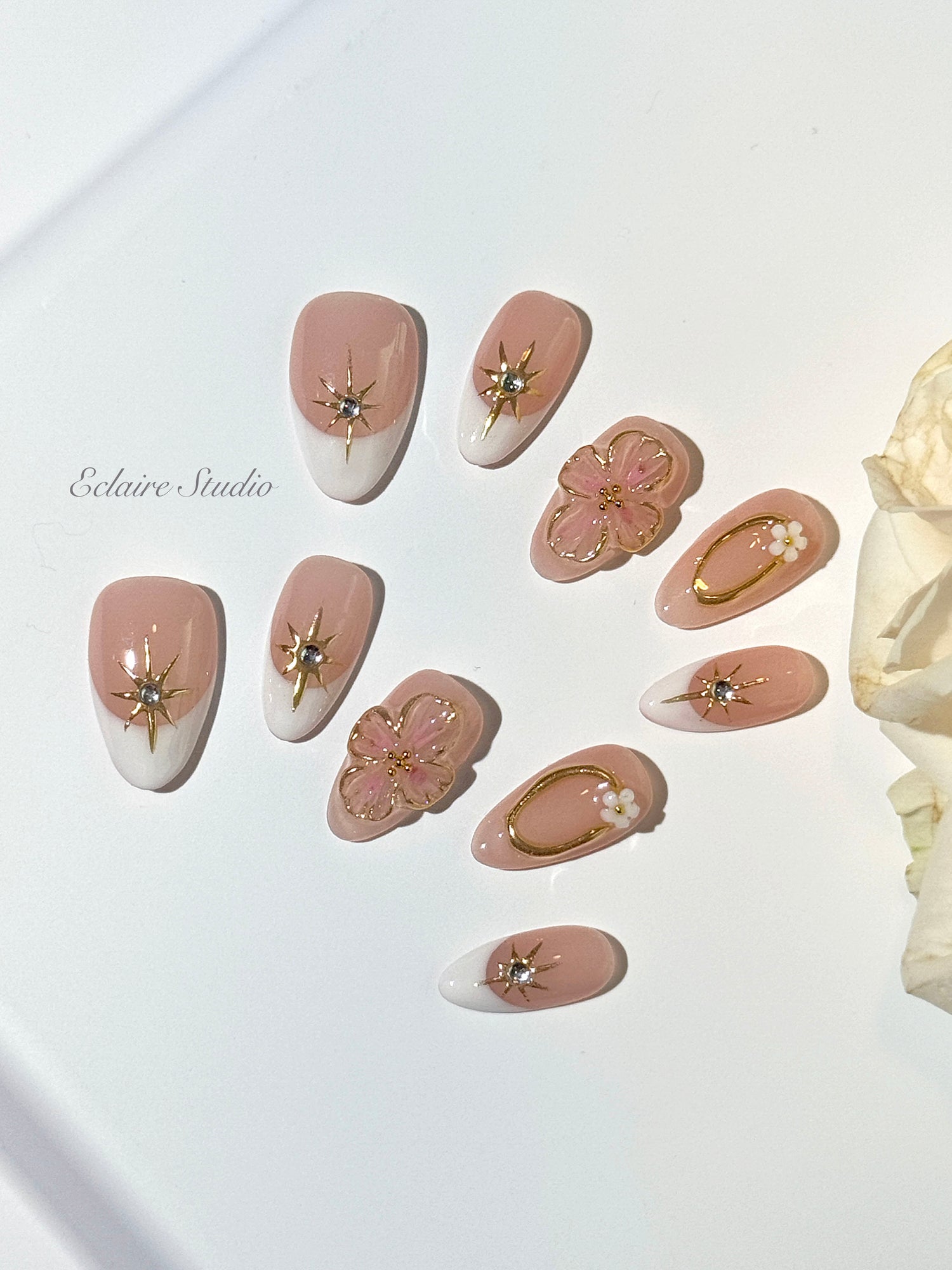 Golden Fleur