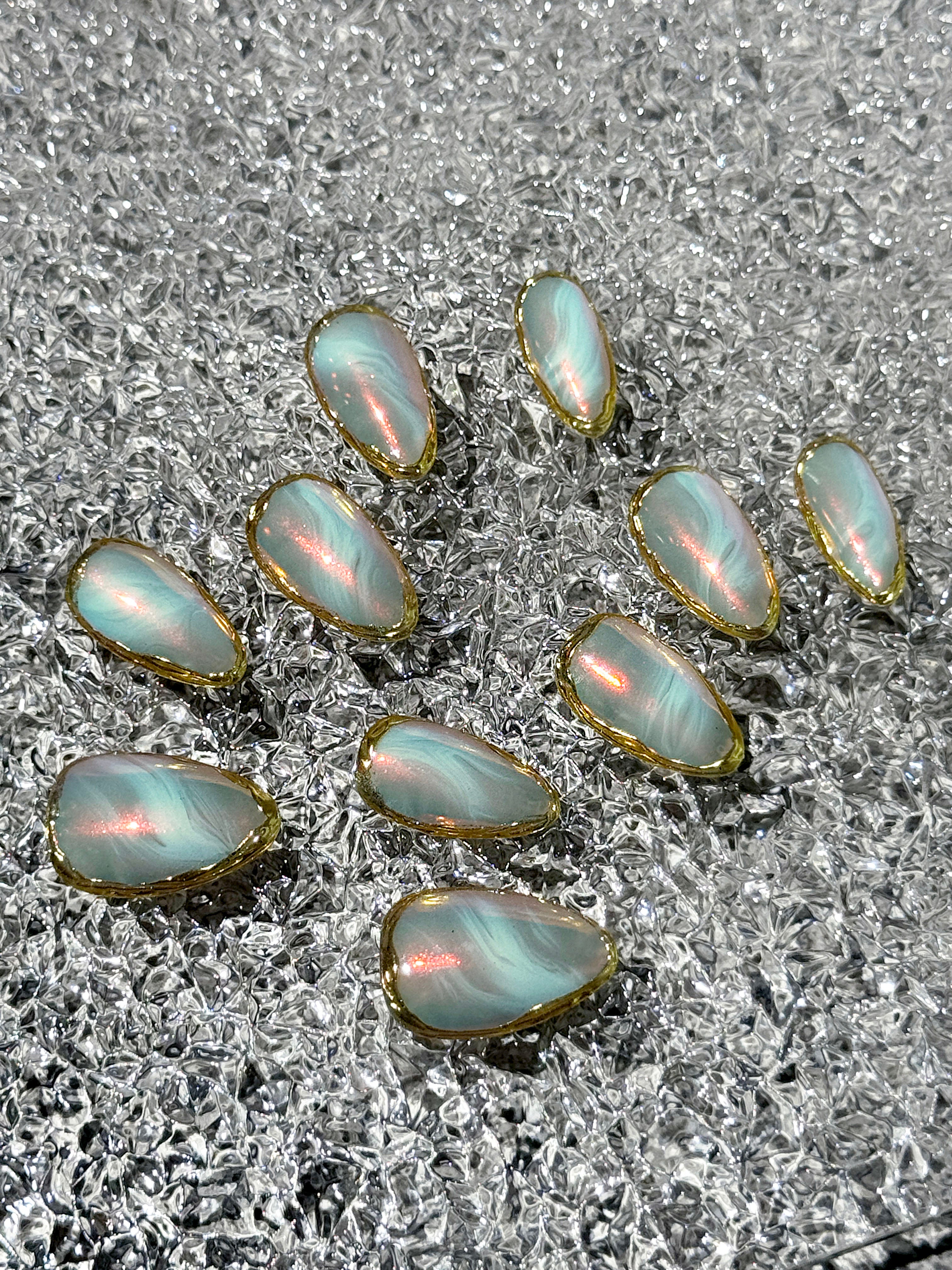 Opaline Aura 💫🐚👑