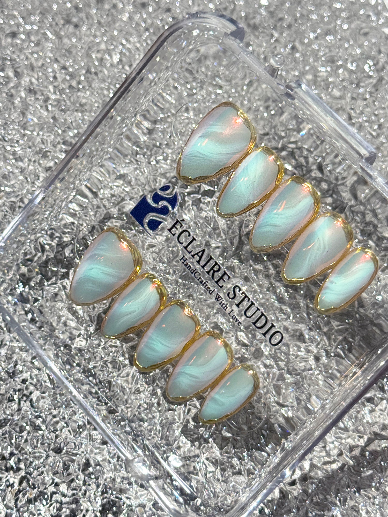 Opaline Aura 💫🐚👑