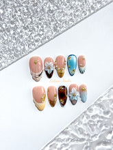 Seabreeze blue-to-amber ombré press-on nails with 3D flowers, pearls and shell French tips – Éclaire Studio