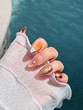 Dune caramel and espresso press-on nails with gold chrome wave, starbursts and opal gem – Éclaire Studio